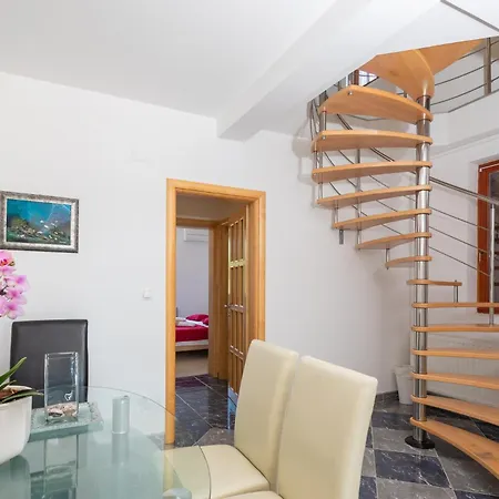 Luxury Bella Vista With Swimming Pool Betina (Sibenik-Knin)