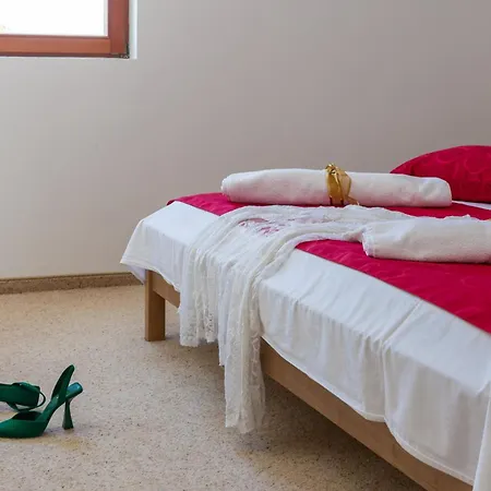 Luxury Bella Vista With Swimming Pool * Betina (Sibenik-Knin)
