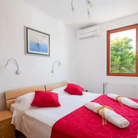 Luxury Bella Vista With Swimming Pool Betina (Sibenik-Knin)