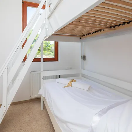 Вилла Luxury Bella Vista With Swimming Pool