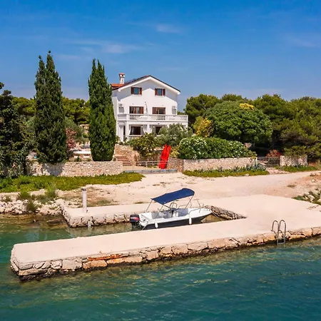 Luxury Bella Vista With Swimming Pool Betina (Sibenik-Knin)