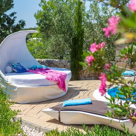 Вилла Luxury Bella Vista With Swimming Pool *