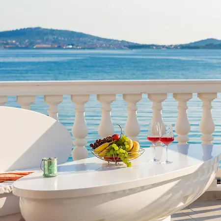 Luxury Bella Vista With Swimming Pool Betina (Sibenik-Knin)