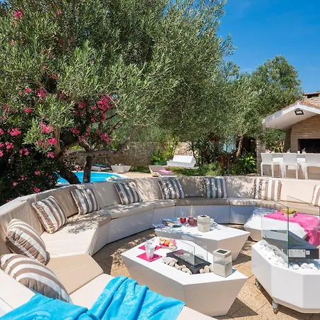 Luxury Bella Vista With Swimming Pool * Betina (Sibenik-Knin)