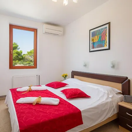 Luxury Bella Vista With Swimming Pool Вилла *