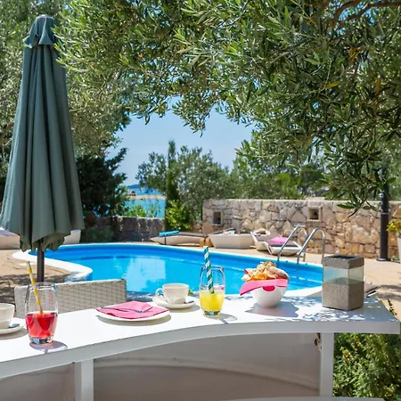 Luxury Bella Vista With Swimming Pool Villa Betina (Sibenik-Knin)