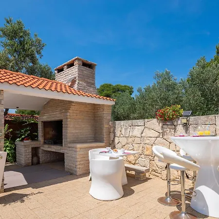 Luxury Bella Vista With Swimming Pool Betina (Sibenik-Knin)