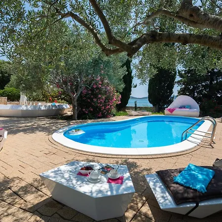 Villa Luxury Bella Vista With Swimming Pool