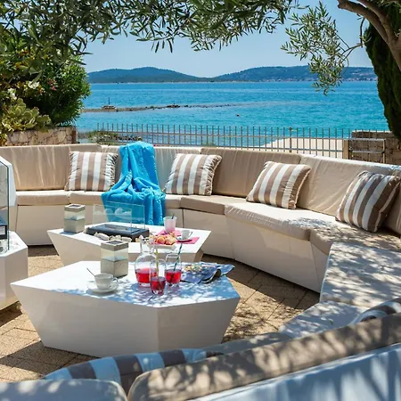 Вилла Luxury Bella Vista With Swimming Pool Бетина