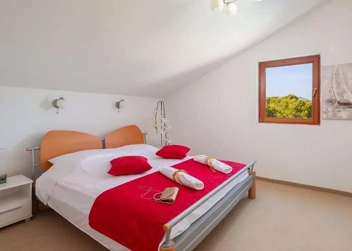 Luxury Bella Vista With Swimming Pool Villa Betina (Sibenik-Knin)