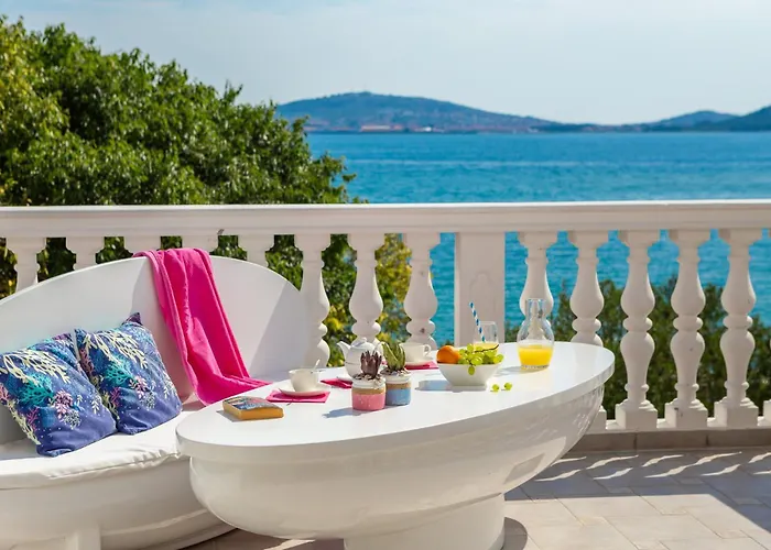 Luxury Bella Vista With Swimming Pool * Betina (Sibenik-Knin)