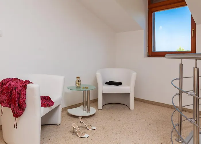 Luxury Bella Vista With Swimming Pool *