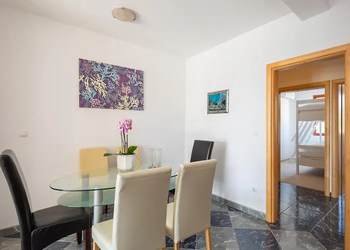 Luxury Bella Vista With Swimming Pool *