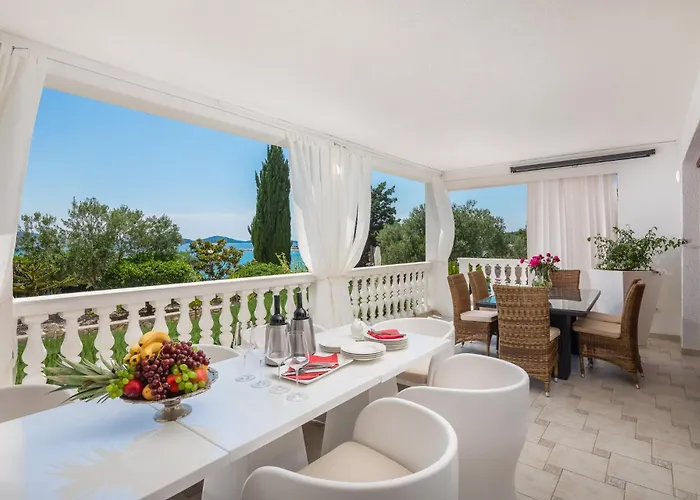 Luxury Bella Vista With Swimming Pool * Betina (Sibenik-Knin)