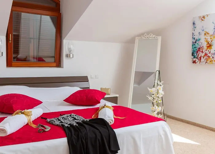 Luxury Bella Vista With Swimming Pool Villa Betina (Sibenik-Knin)