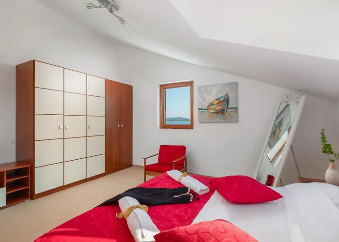 Luxury Bella Vista With Swimming Pool * ベティナ