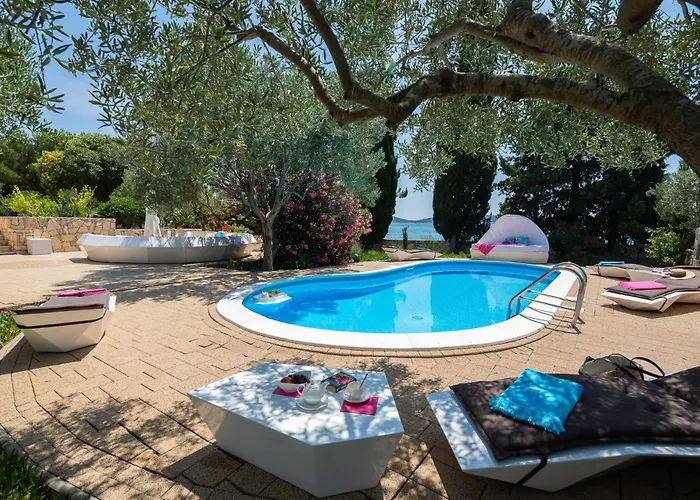 Villa Luxury Bella Vista With Swimming Pool